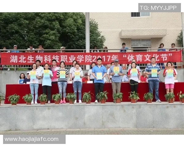 成都乒乓球队的精神与意识探讨：传承与创新的结合之路