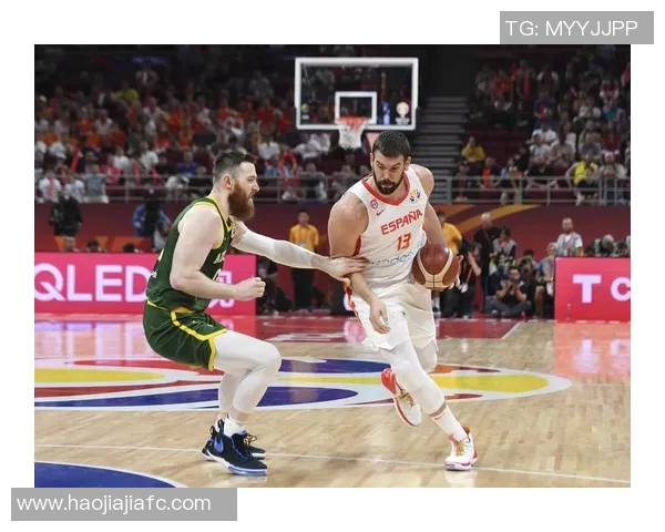 武汉篮球队勇闯世界杯舞台展现逆袭精神与团队力量的传奇之旅 武汉篮球队勇闯世界杯舞台展现逆袭精神与团队力量的传奇之旅